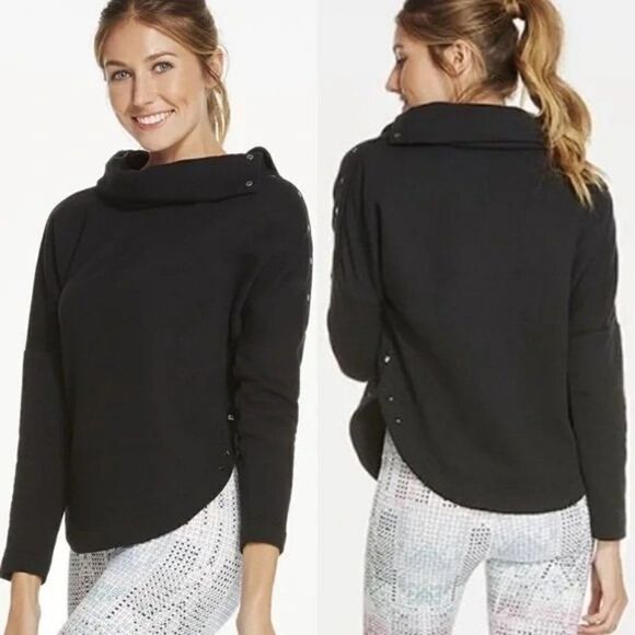 Fabletics Women's Black Peary Snap Sweatshirt Pullover Medium NWT - Picture 2 of 9